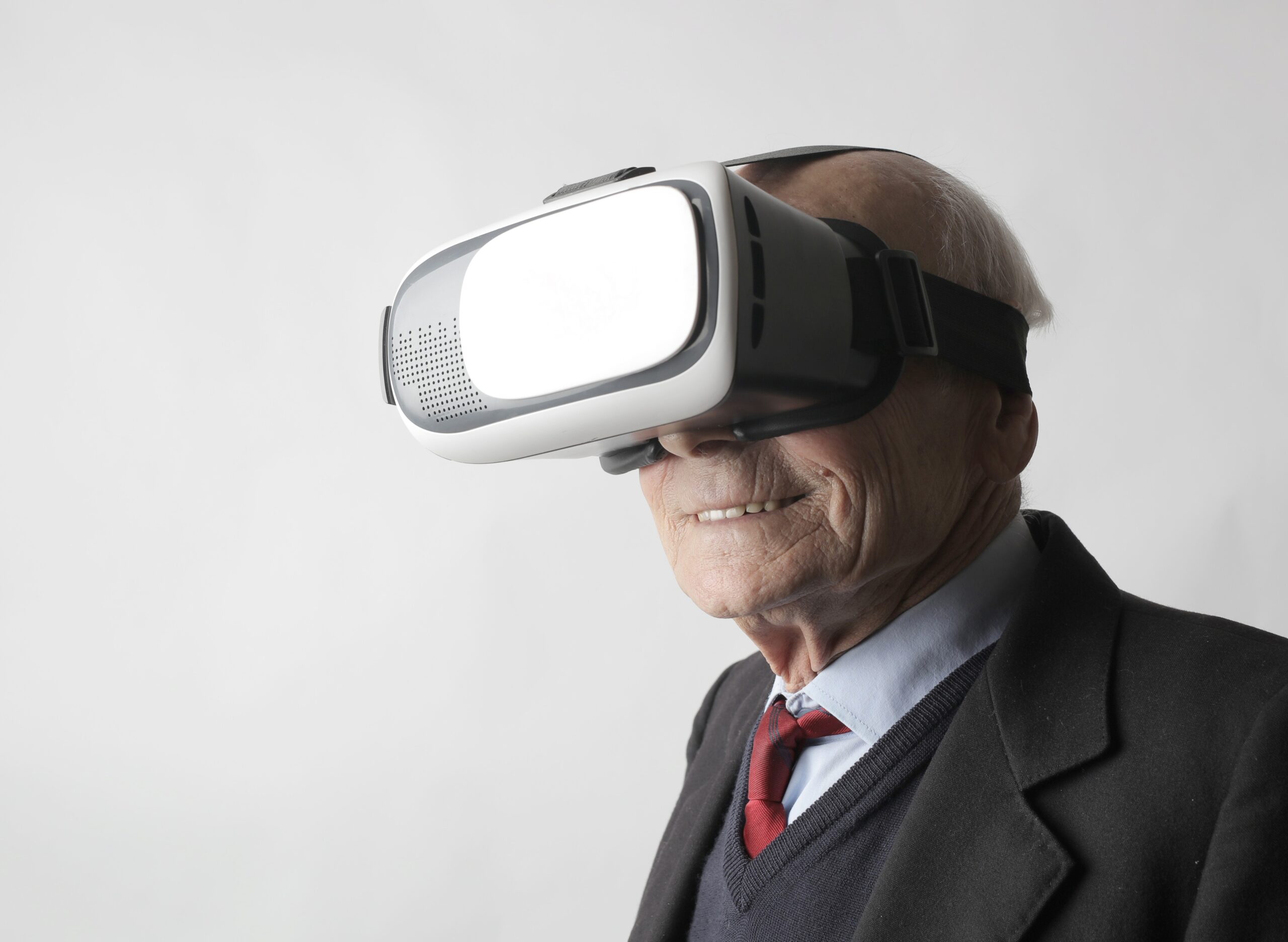 VR Brille – egal ob jung oder alt VR Brille - egal ob jung oder alt